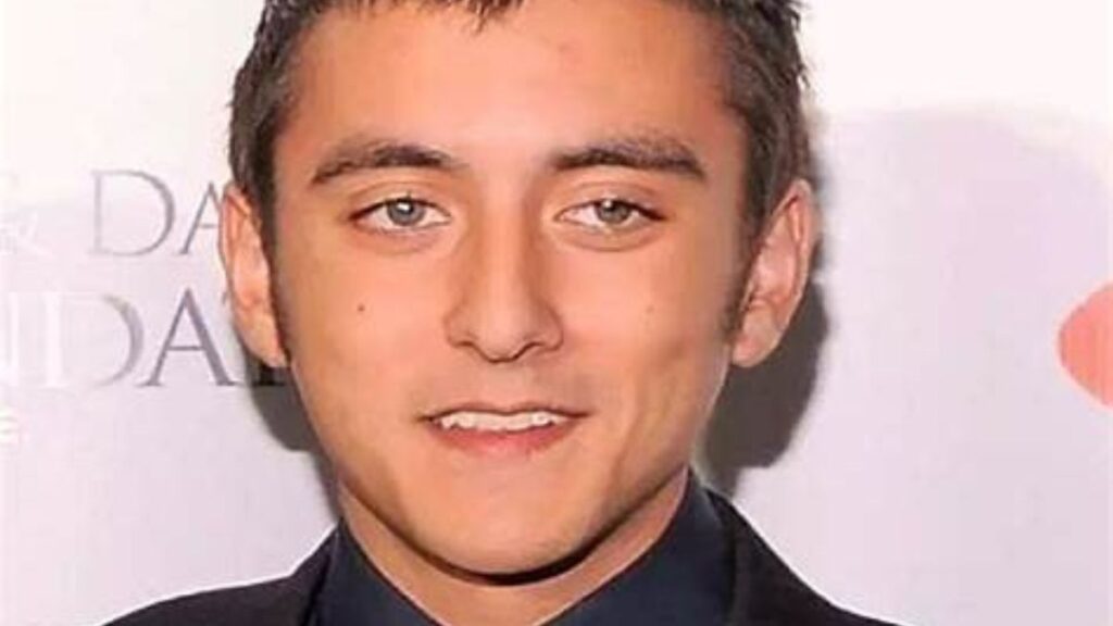 Isaac Avett: The Creative Force Behind Today’s Indie Sound